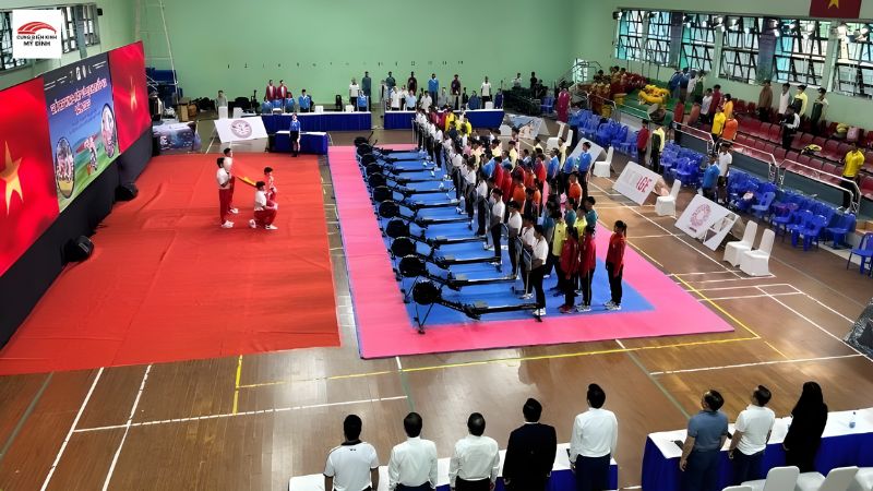 Nhà Thi Đấu Bình Thạnh thường tổ chức nhiều giải đấu cấp quận