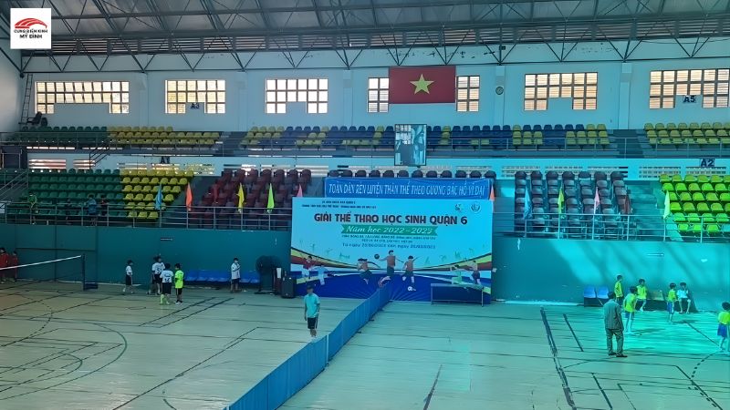 Sảnh thi đấu chính nhà thi đấu quận 6